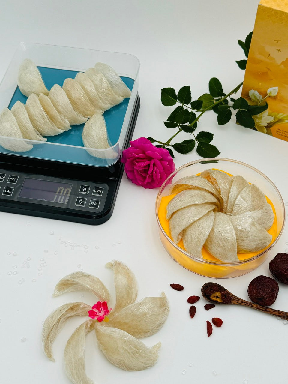 100 Grams - Yến sào thượng hạng - Premium Bird's Nest